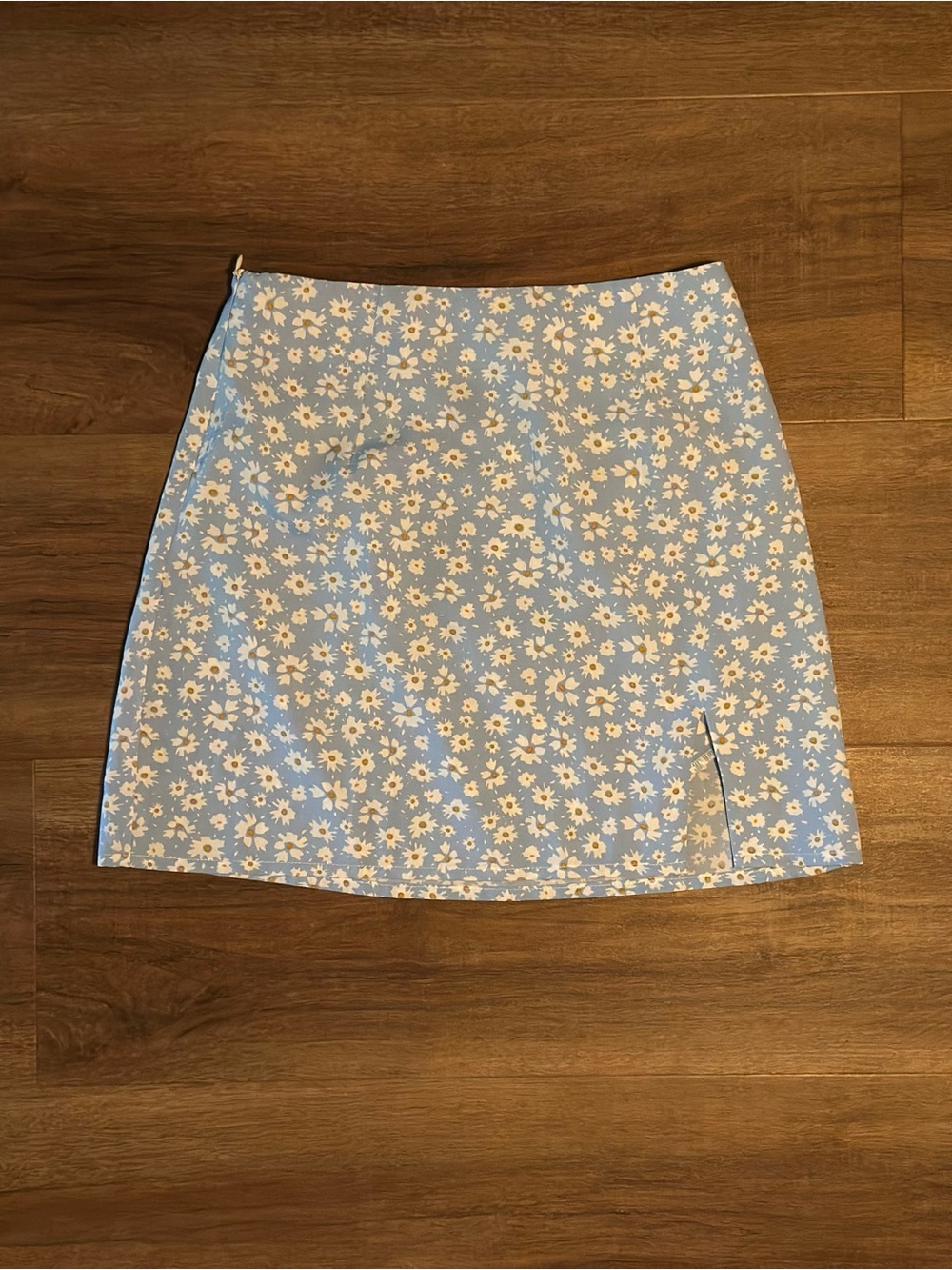 SHEIN Light Blue Daisy Print Mini Skirt
